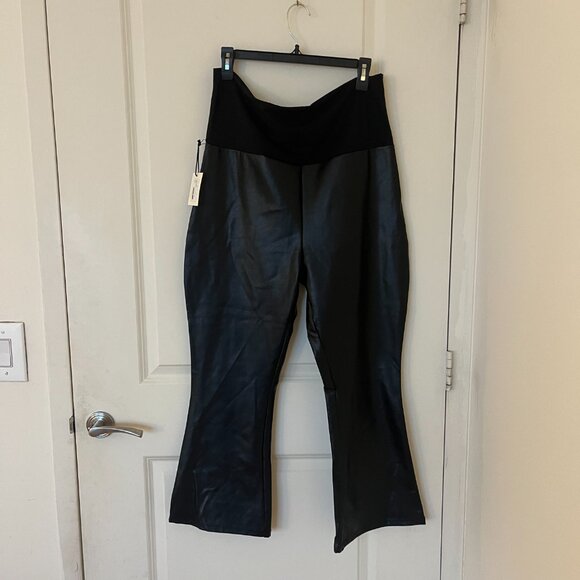 Hatch Maternity Vegan Stretch Leather Crop Flare Black sz L - Picture 4 of 5